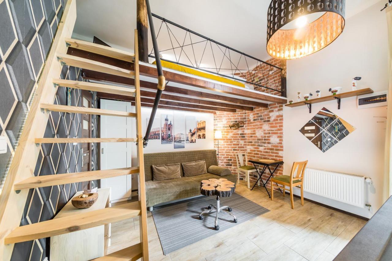 Studio Z Ogrodem Przy Starej Zajezdni Krakow Dış mekan fotoğraf