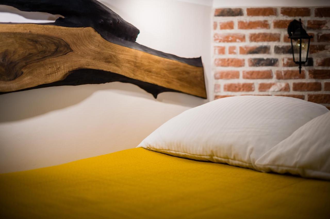 Studio Z Ogrodem Przy Starej Zajezdni Krakow Dış mekan fotoğraf