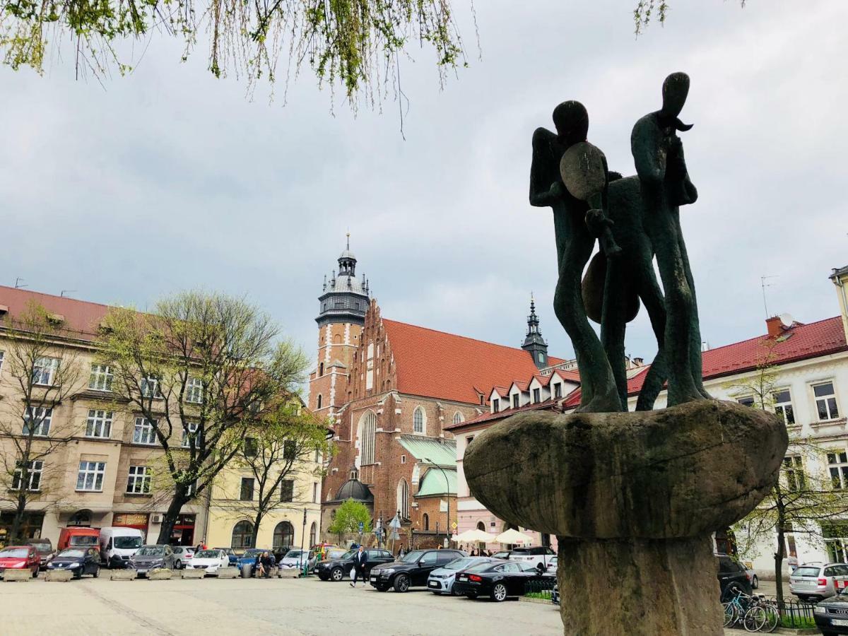 Studio Z Ogrodem Przy Starej Zajezdni Krakow Dış mekan fotoğraf